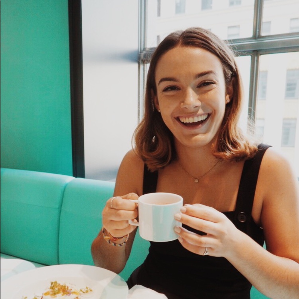 Meet your Posher, Isabelle